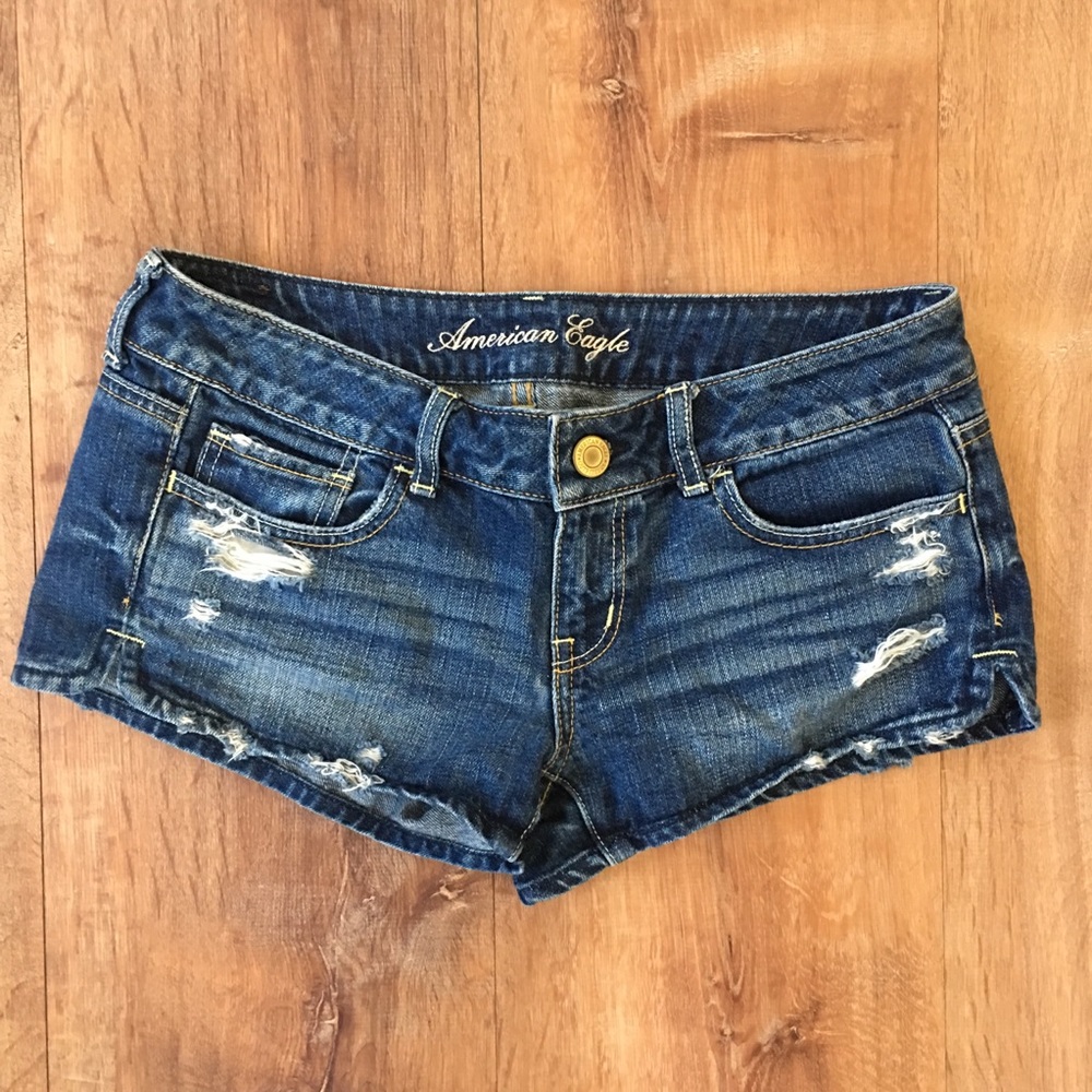 American Eagle Outfitters Women’s 4